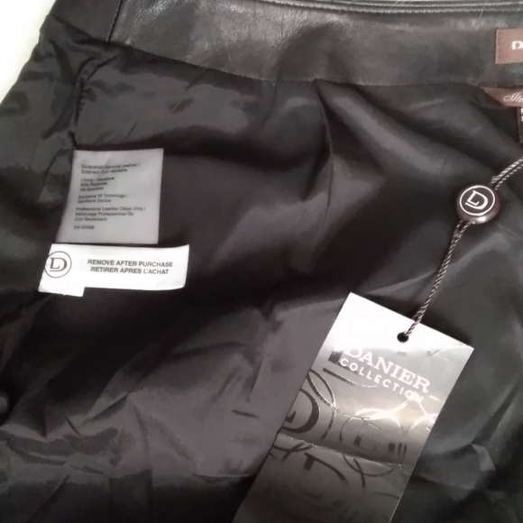 🌟Host Pick🌟DANIER COLLECTION~Italian Leather Skirt - Picture 5 of 16